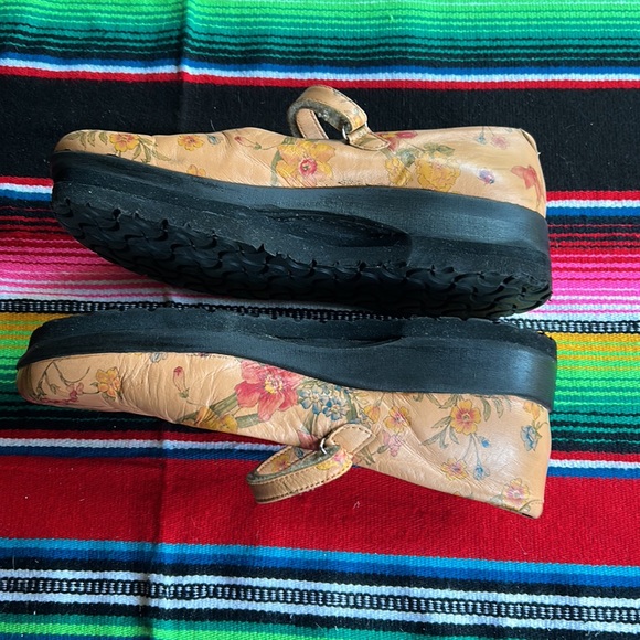 A’rcopedico Scala Mary Jane—Professionally HEIGHT ADJUSTED (1/4 in on right) - Picture 9 of 9